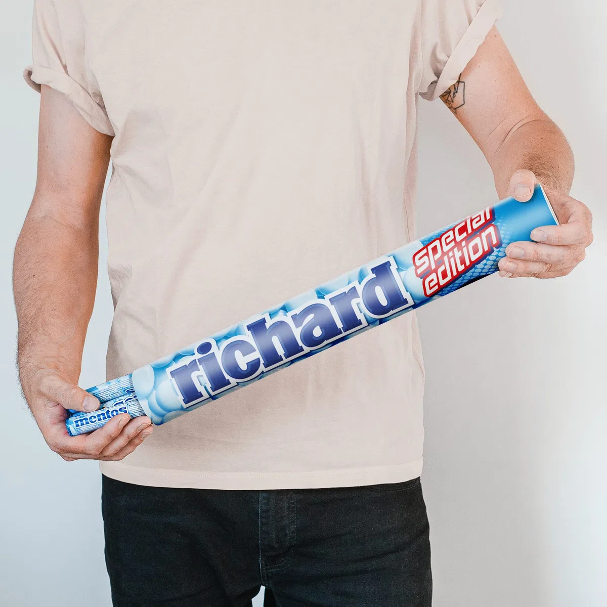 Mentos XXL con nombre o mensaje - Mentos roll xxl de menta personalizado para el amante de los dulces que ama el aliento fresco