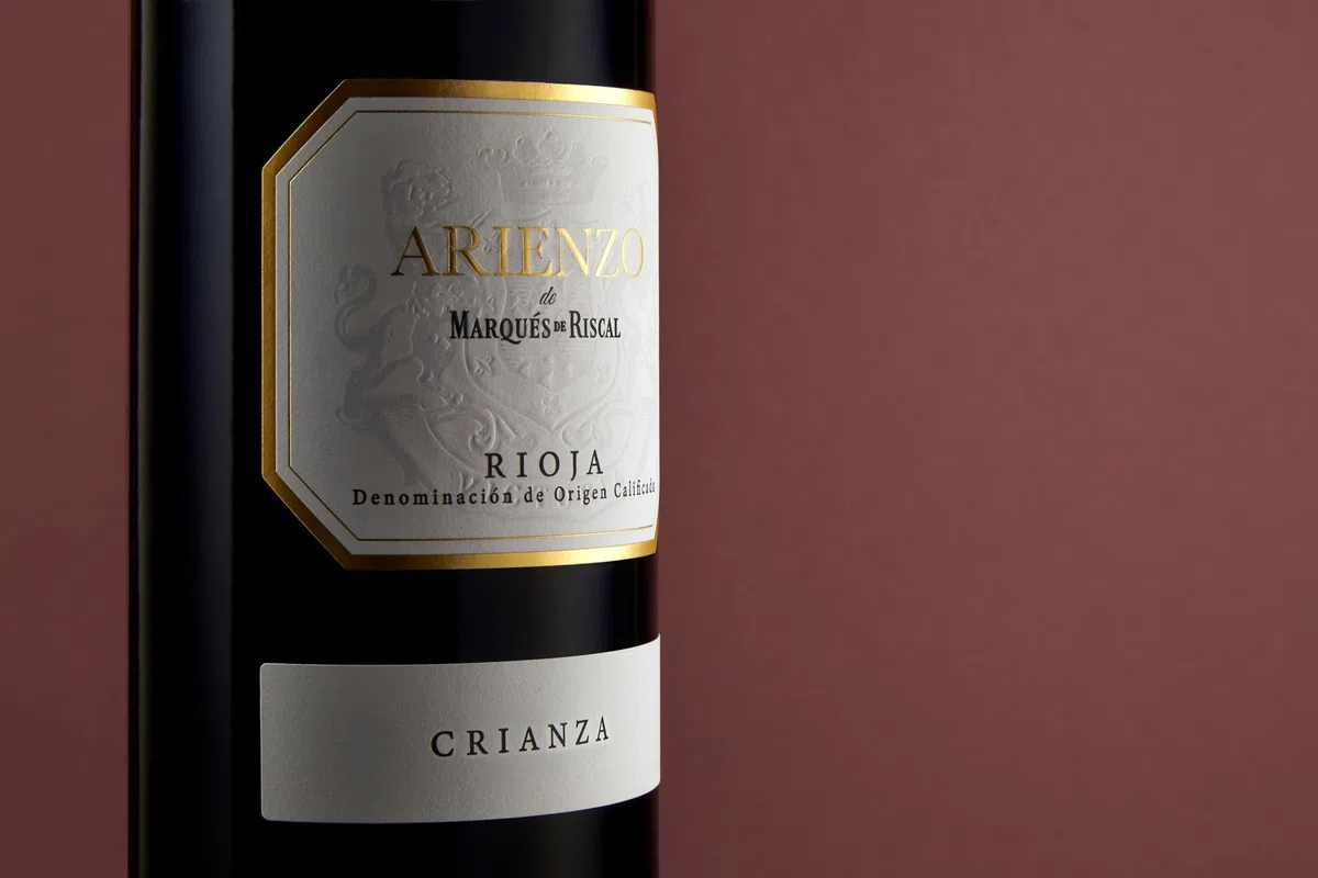Arienzo de Marqués de Riscal - Vino tinto Crianza Denominación de Origen Calificada Rioja, Variedad Tempranillo, 18 meses en barrica - Estuche 2 botellas x 750 ml