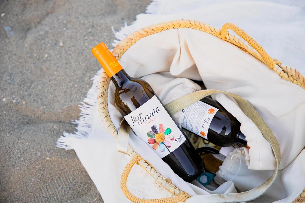Valdecuevas Nueva Añada Flor Innata Caja de 3, Vino Blanco Verdejo Rueda, 750 ml, Coupage Verdejo y Sauvignon Blanc