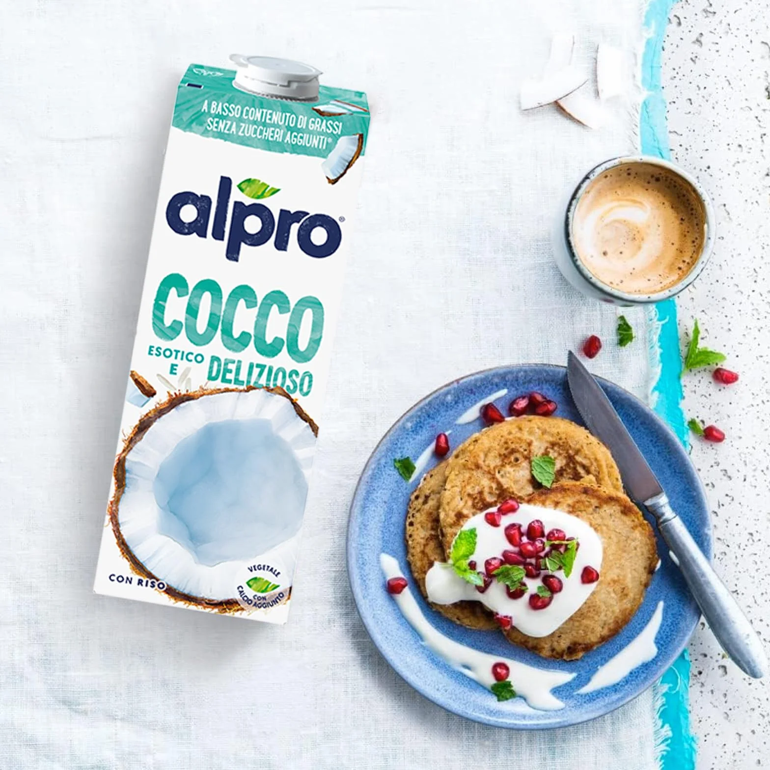 Alpro Bebida de larga duración a base de plantas de coco, vegana y sin lácteos, 1L (paquete de 8) (el empaque puede variar)