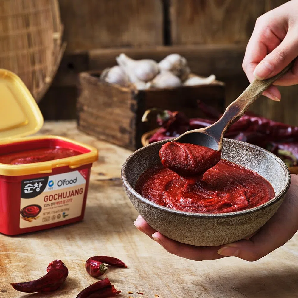 CJ Haechandle Gochujang 2 x 1 kg – Pack Doble de Pasta de Chile Coreana Fermentada ★ Picante Medio ★ Umami Dulce-Tradicional para Bibimbap, Tteokbokki, Marinados y Salsas | Marca Nº 1 en Corea