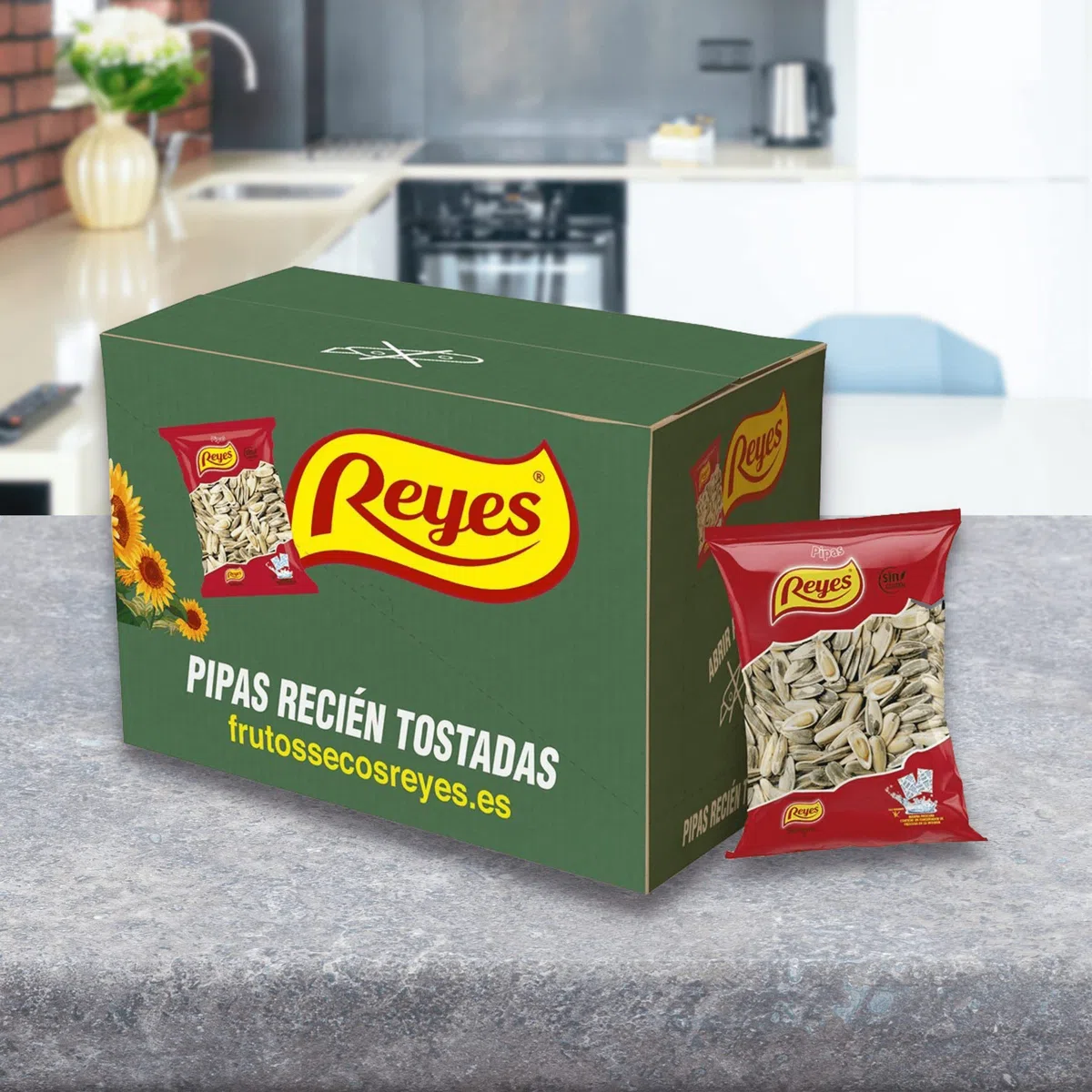 FRUTOS SECOS REYES Pipas de Girasol Aguasal Tostadas 130 Gr x Caja 8 Unidades