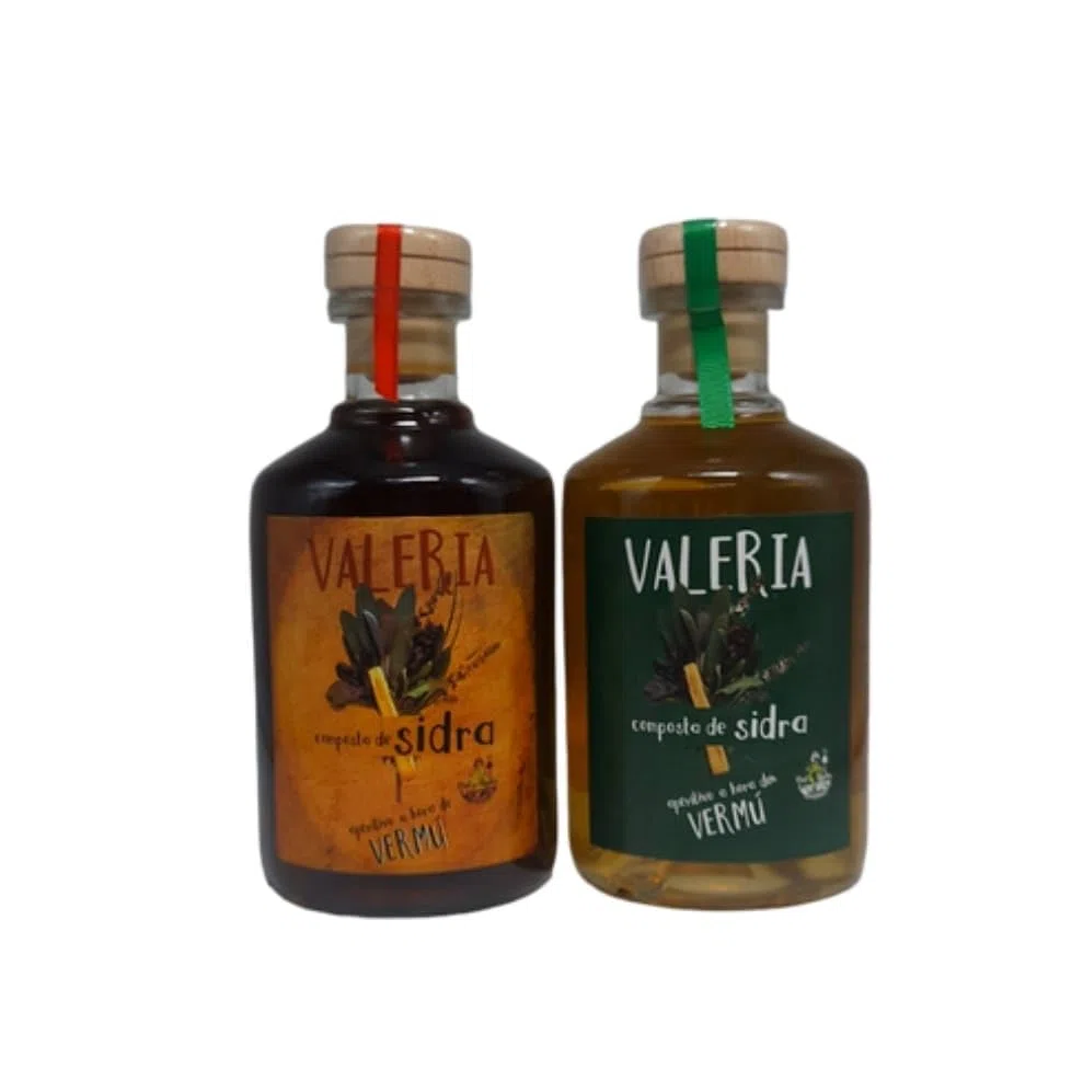 Vermut de Sidra - ROJO + BLANCO 70cl "Val do Traba" Ideal para aperitivos y celebraciones