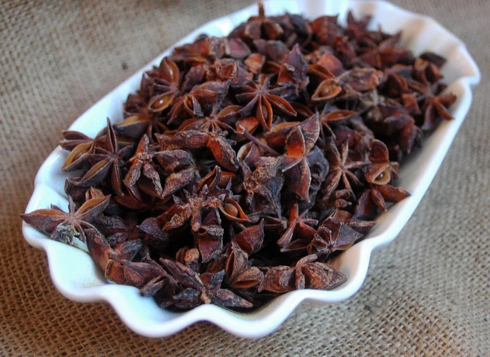 anís estrellado bastante 250 g