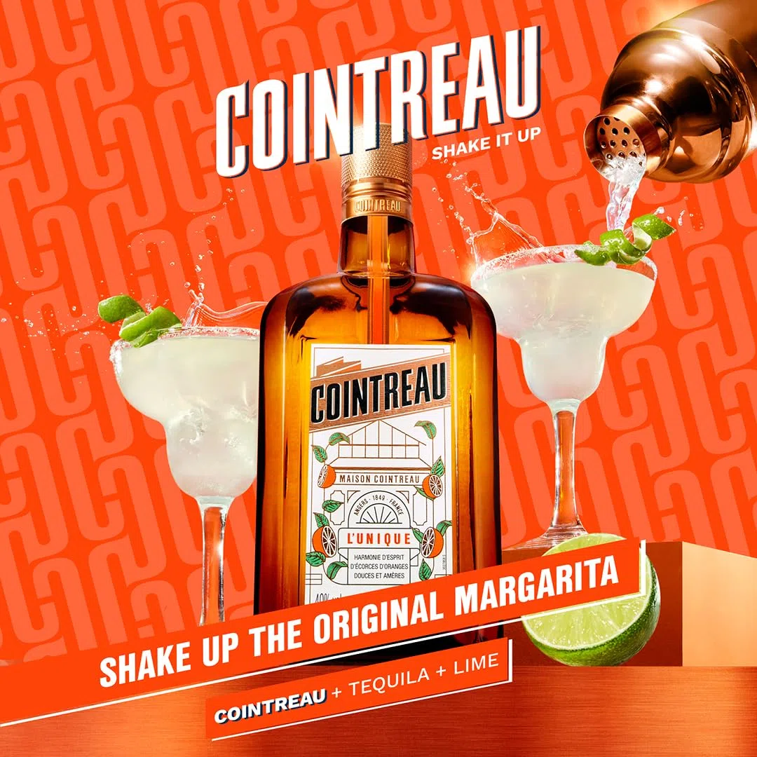 COINTREAU - L'Unique, Licor de Naranja, Triple Seco, para Cóctel, 40% Volumen de Alcohol - 700 ml